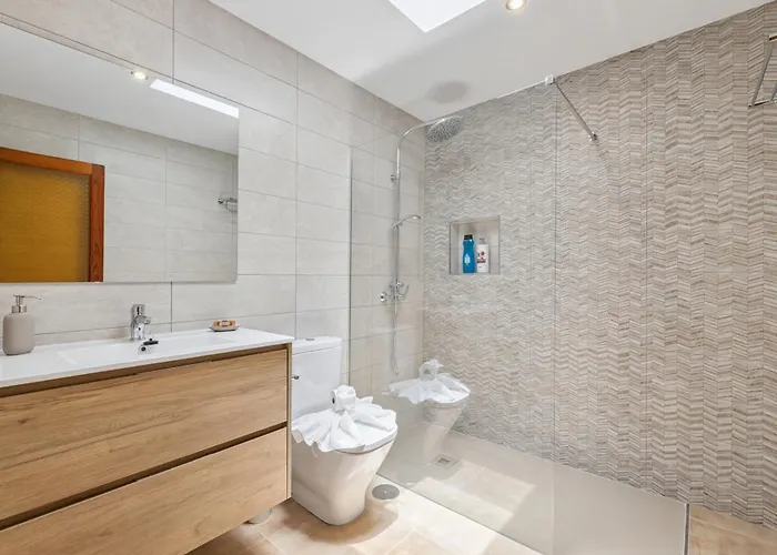 Home2book Relaxing Getaway With Bbq Appartement