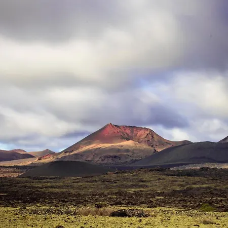 Home2book Relaxing Getaway With Bbq *